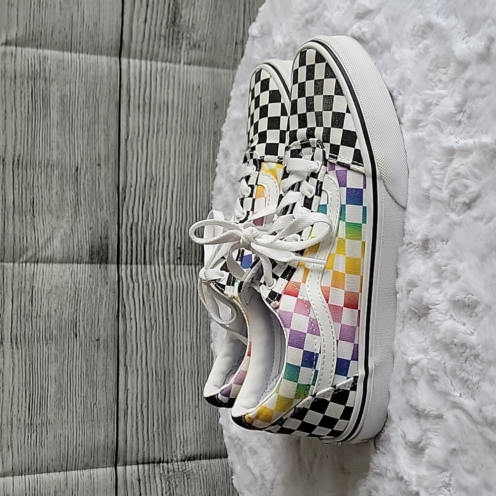 Vans Multicolor Sneakers, Unisex Size  6.0, Decent Condition - Picture 4 of 9